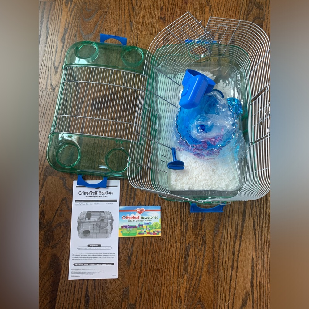 NWT Kaytee Critter Trail Quick Clean Habitat